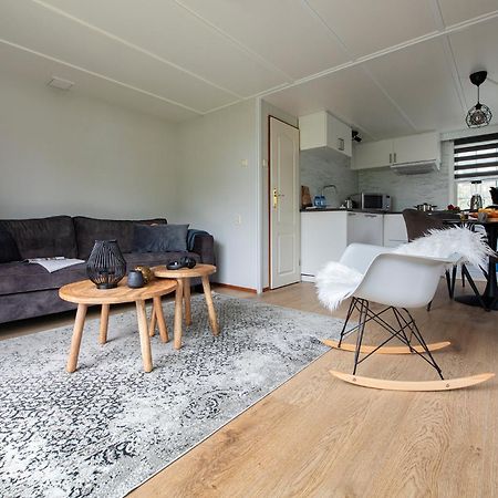 Villa 37, Located In A Quiet & Wooded Area! Oisterwijk Exterior foto